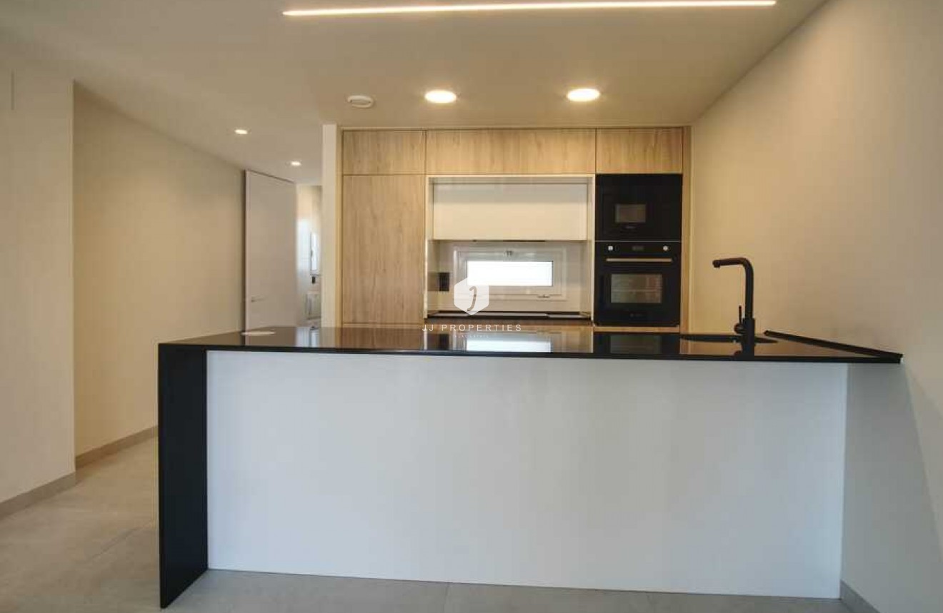 Z drugiej ręki - Mieszkanie w bloku -
Guardamar del Segura - Costa Blanca