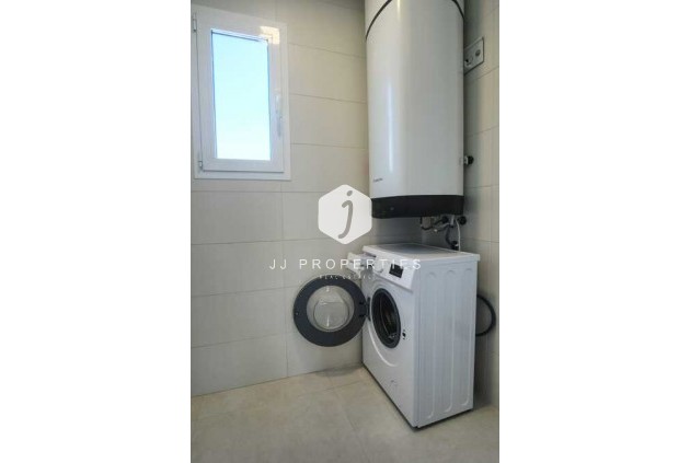 Z drugiej ręki - Mieszkanie w bloku -
Guardamar del Segura - Costa Blanca