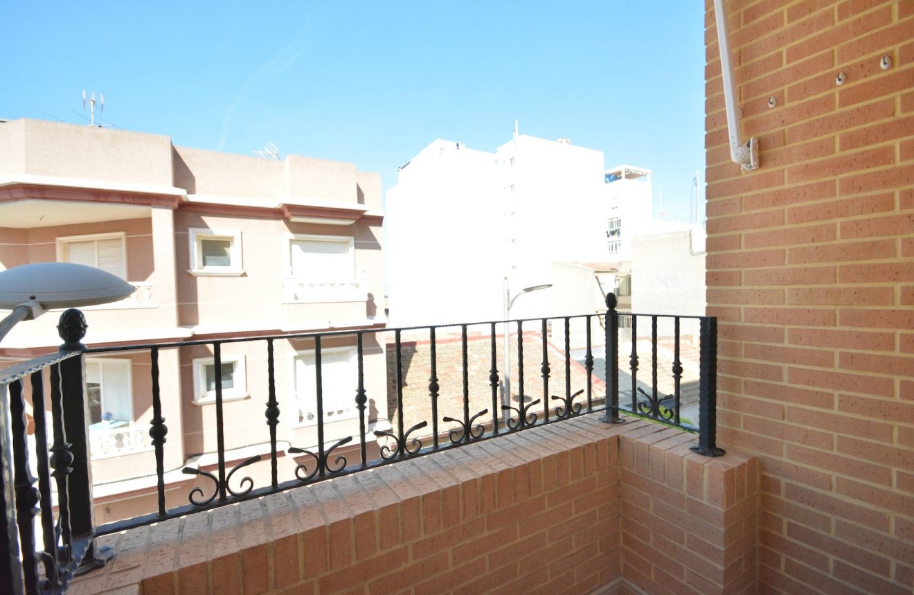 Resale - Apartment / flat -
Guardamar del Segura - Costa Blanca