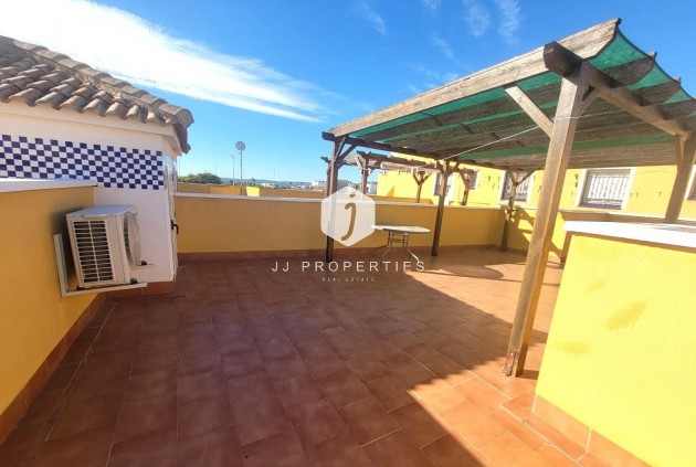 Z drugiej ręki - Szalet -
Los Montesinos - Los Montesinos - Urb. La Herrada