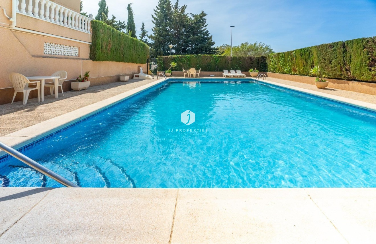 Aus zweiter Hand - Villa -
Torrevieja - Los Balcones - Los Altos del Edén