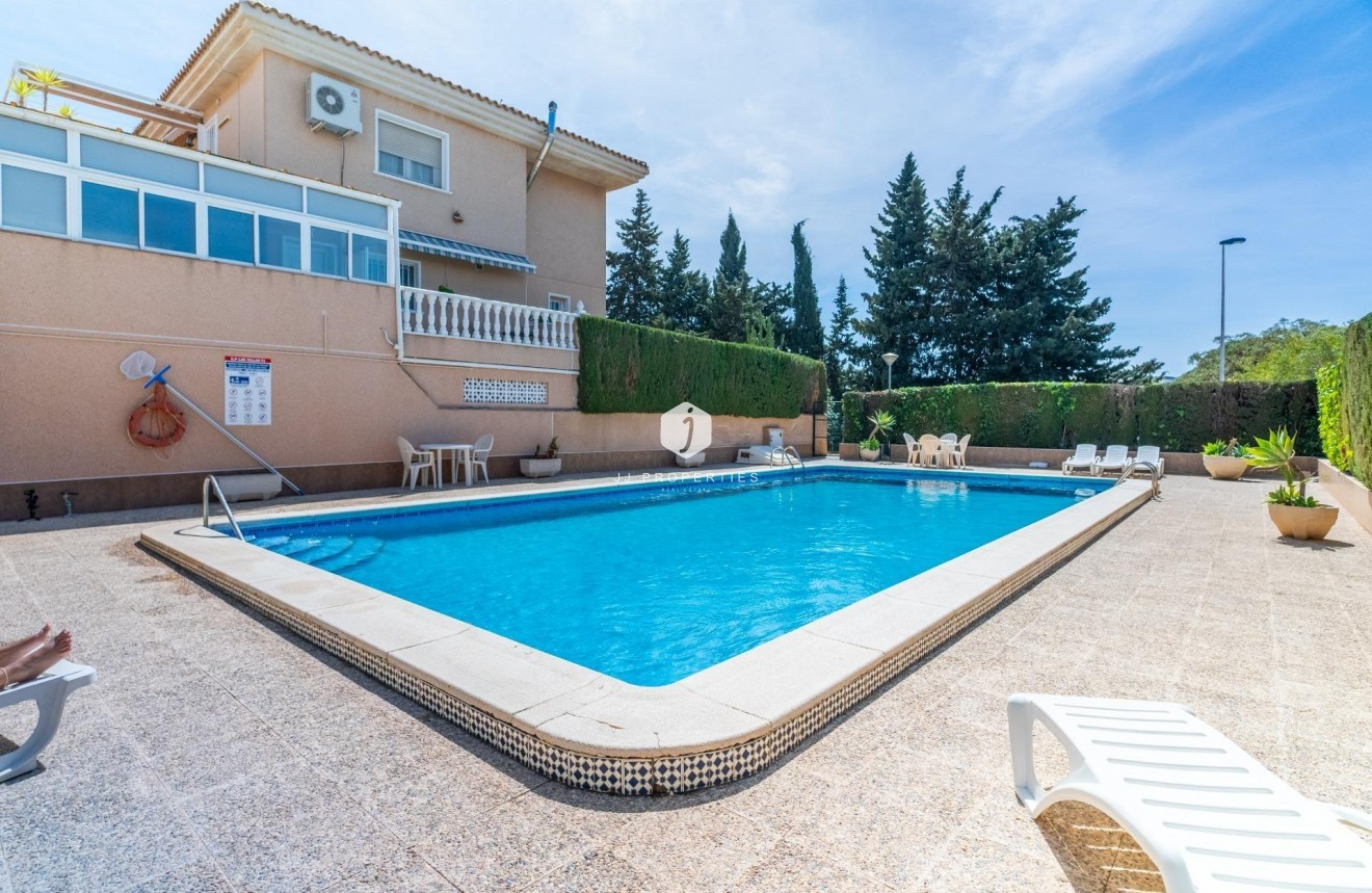 Aus zweiter Hand - Villa -
Torrevieja - Los Balcones - Los Altos del Edén