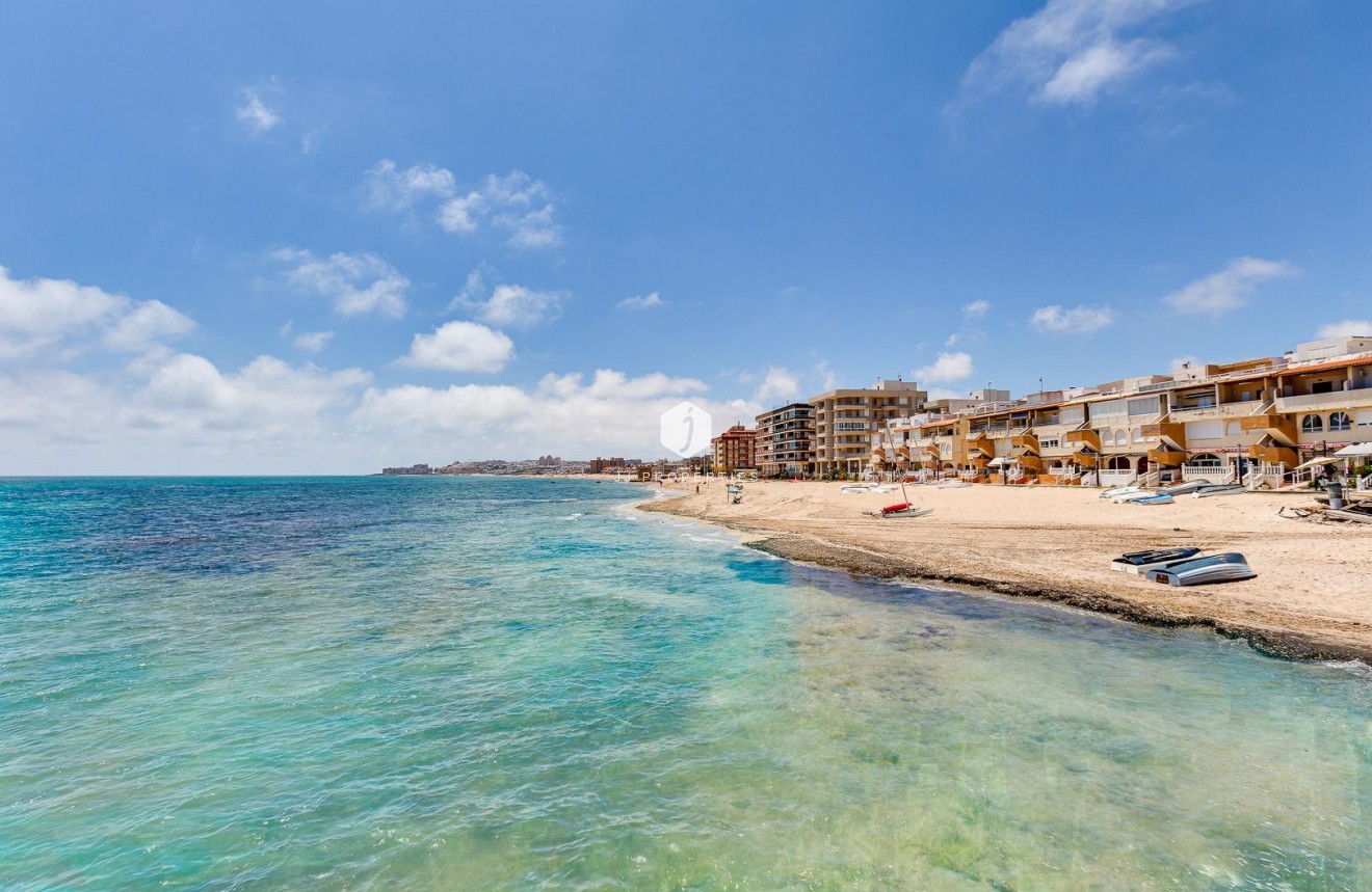 Resale - Apartment / flat -
Torrevieja - Costa Blanca