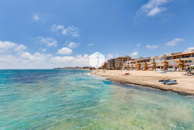 Resale - Apartment / flat -
Torrevieja - Costa Blanca