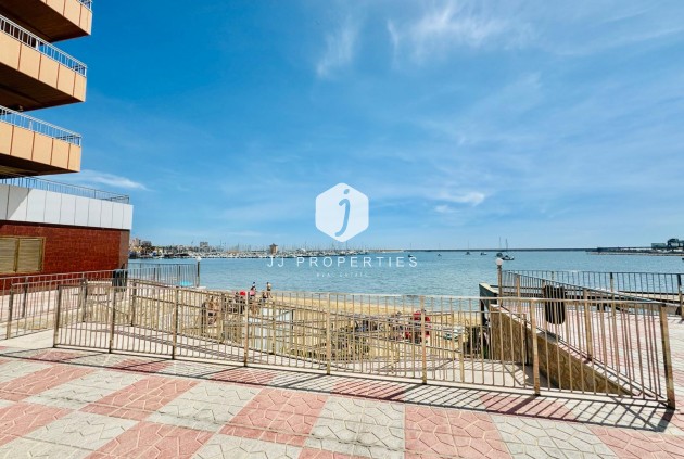 Resale - Apartment / flat -
Torrevieja - Costa Blanca