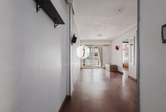 Resale - Apartment / flat -
Torrevieja - Costa Blanca