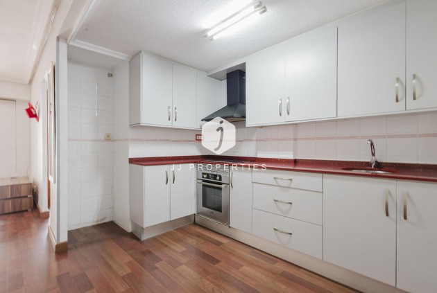 Resale - Apartment / flat -
Torrevieja - Costa Blanca