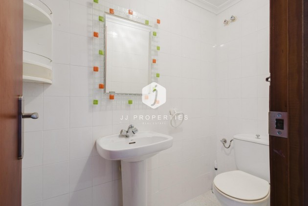 Resale - Apartment / flat -
Torrevieja - Costa Blanca