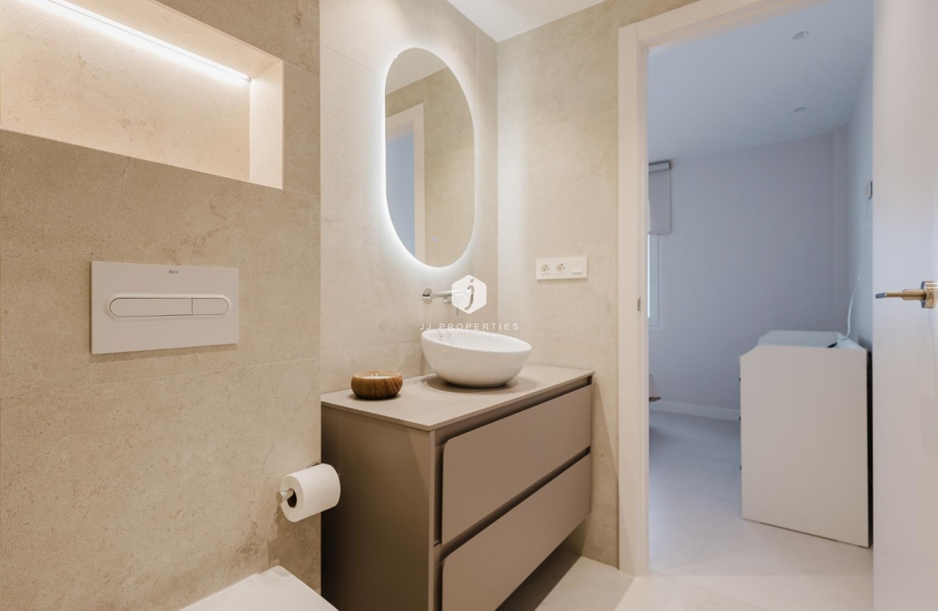 Tweedehands - Appartement / flat -
Torrevieja - Costa Blanca