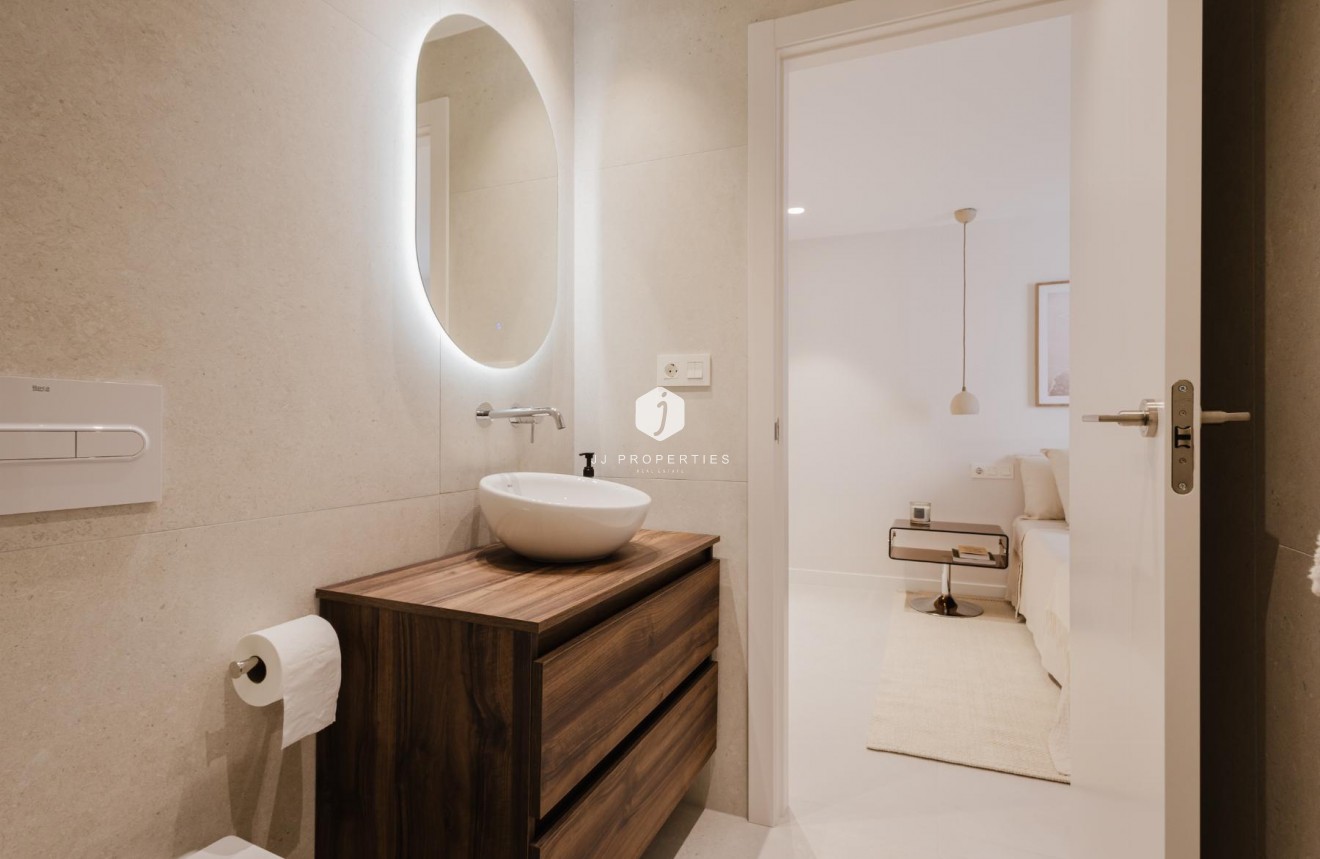 Tweedehands - Appartement / flat -
Torrevieja - Costa Blanca