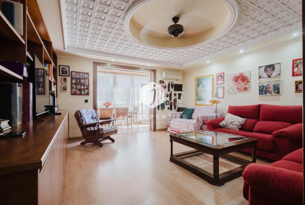 Resale - Apartment / flat -
Torrevieja - Costa Blanca