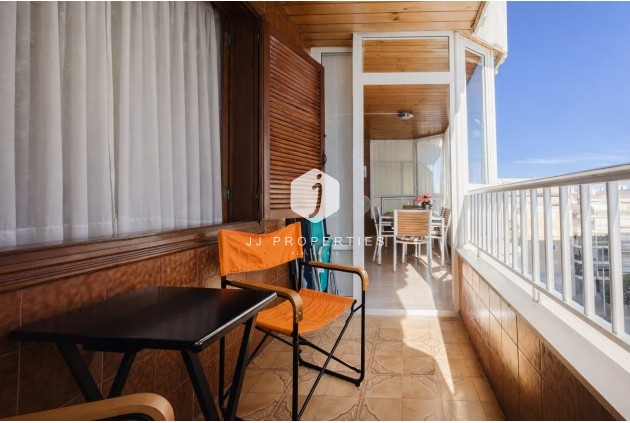 Resale - Apartment / flat -
Torrevieja - Costa Blanca