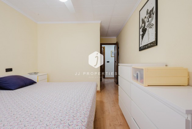 Resale - Apartment / flat -
Torrevieja - Costa Blanca