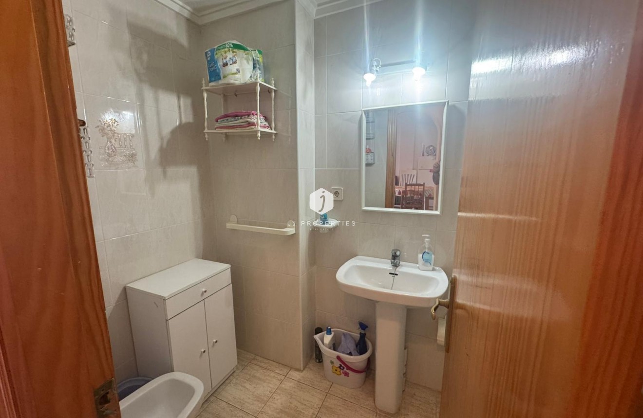 Aus zweiter Hand - Wohnung -
Torrevieja - Costa Blanca