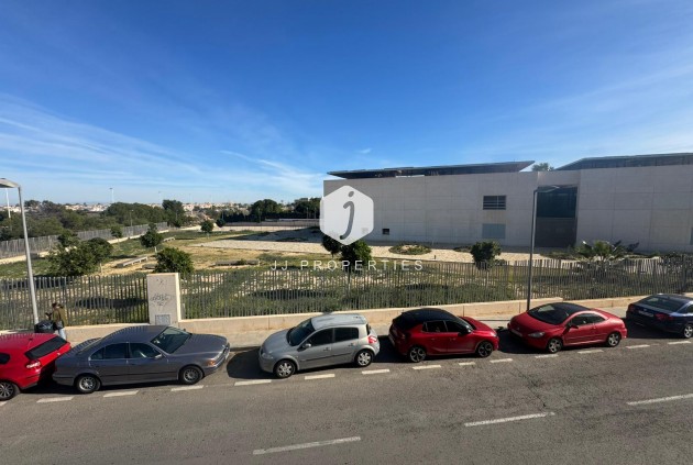 Aus zweiter Hand - Wohnung -
Torrevieja - Costa Blanca