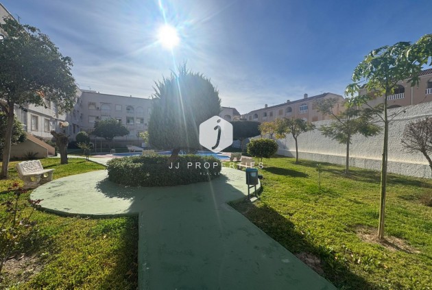 Aus zweiter Hand - Wohnung -
Torrevieja - Costa Blanca