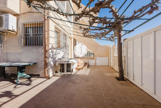 Resale - Bungalow -
Torrevieja - Costa Blanca