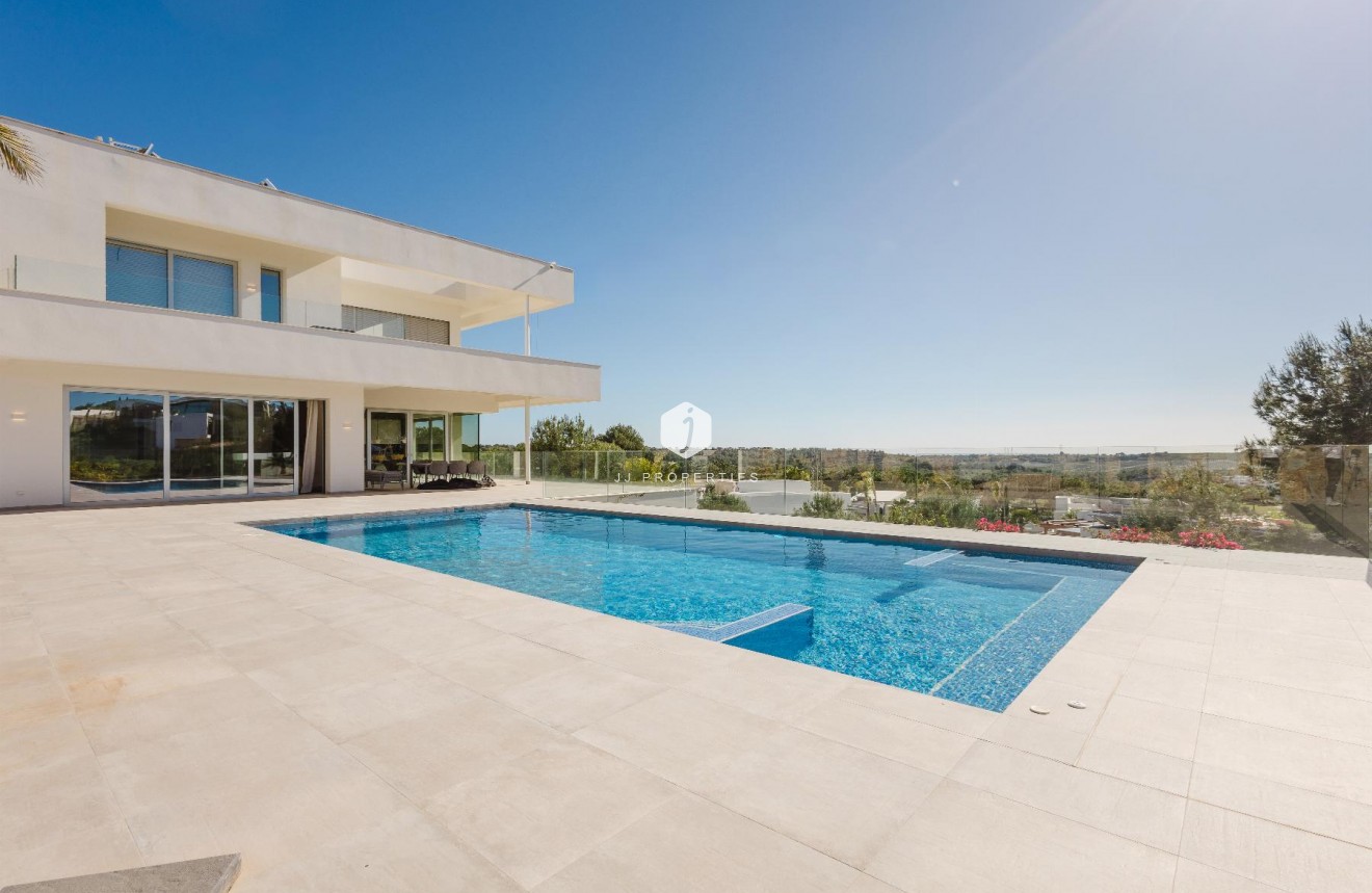Resale - Villa -
Orihuela Costa - Costa Blanca