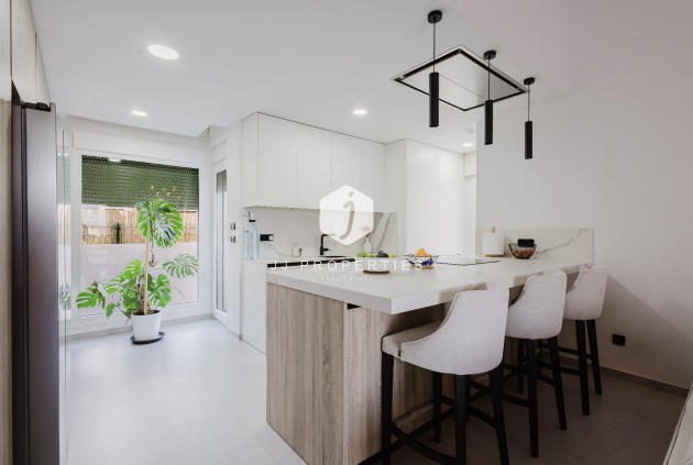 Resale - Villa -
Algorfa - Inland