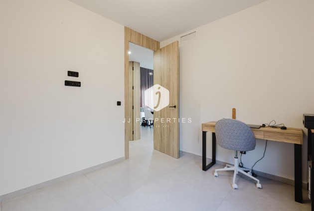 Resale - Villa -
Algorfa - Inland