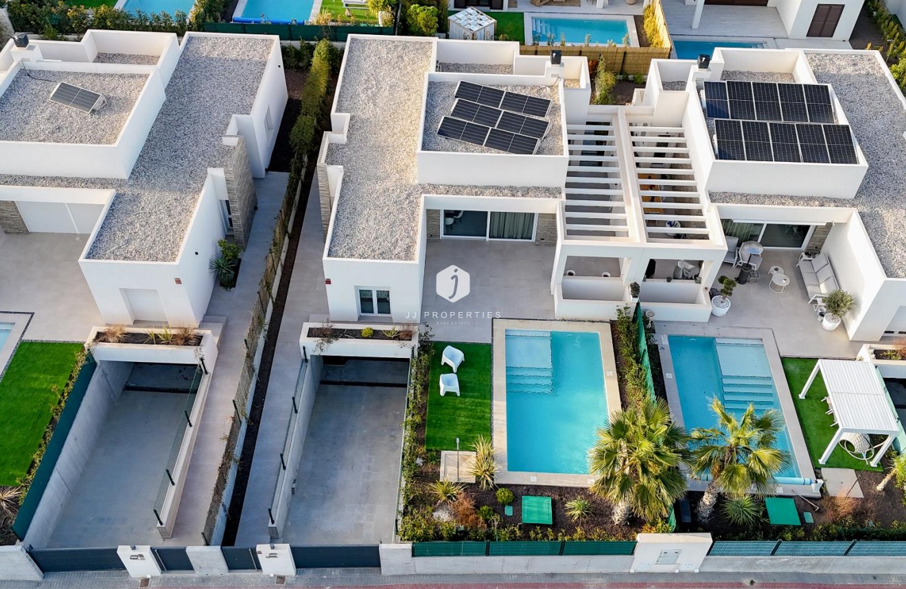 Resale - Villa -
Algorfa - Inland