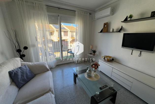 Resale - Apartment / flat -
San Miguel de Salinas - Inland