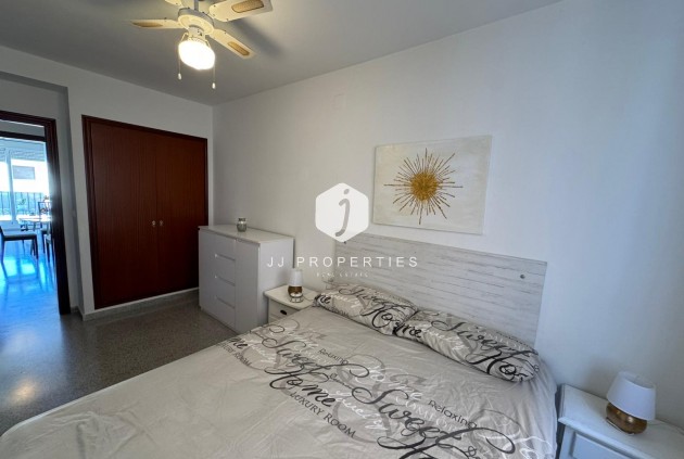 Resale - Apartment / flat -
San Miguel de Salinas - Inland