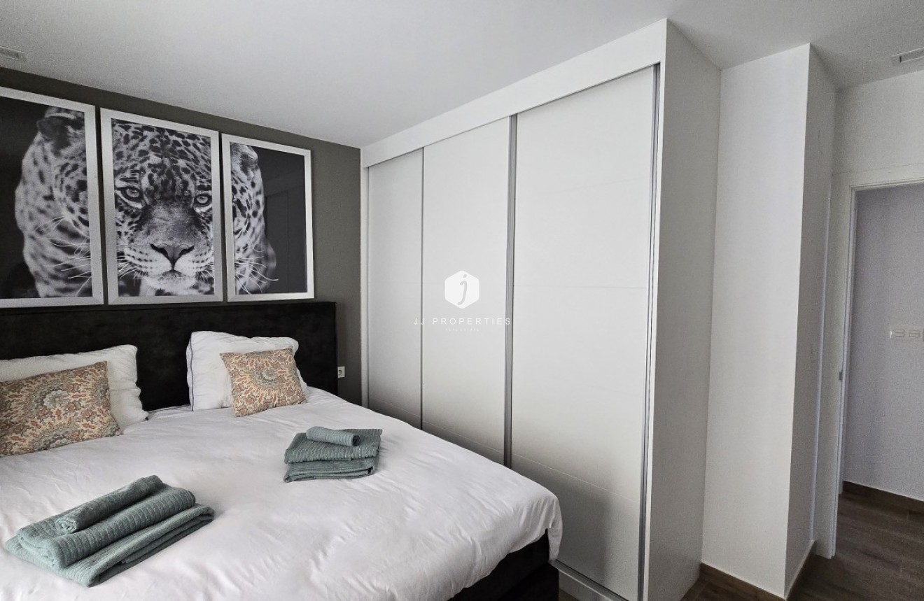 Segunda mano - Villa -
Los Montesinos - Costa Blanca