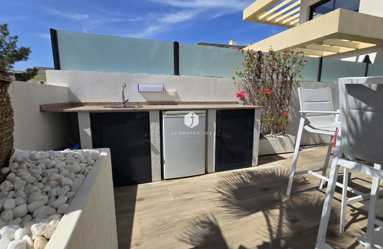 Segunda mano - Villa -
Los Montesinos - Costa Blanca