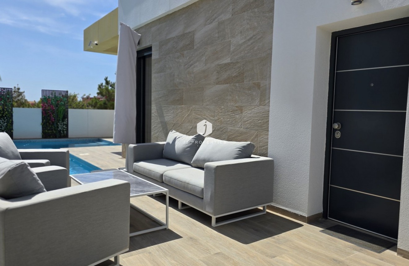 Segunda mano - Villa -
Los Montesinos - Costa Blanca