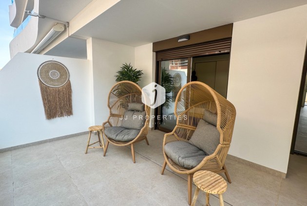 Z drugiej ręki - Mieszkanie w bloku -
Orihuela Costa - Costa Blanca