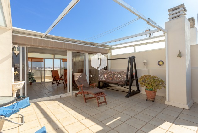 Z drugiej ręki - Mieszkanie w bloku -
Torrevieja - Costa Blanca