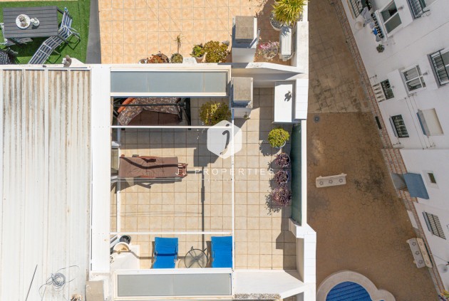 Z drugiej ręki - Mieszkanie w bloku -
Torrevieja - Costa Blanca