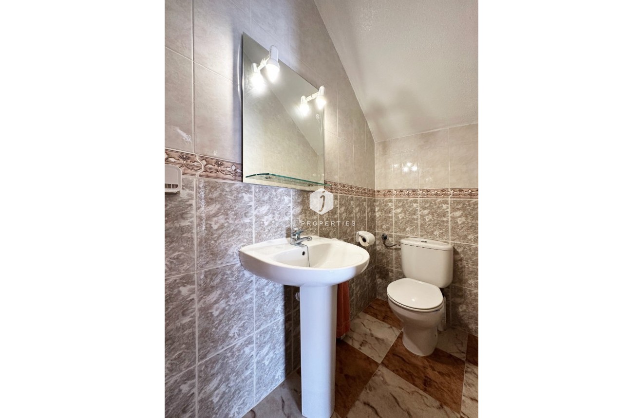 Aus zweiter Hand - Chalet -
Orihuela Costa - Costa Blanca