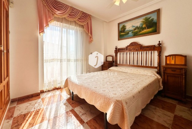 Aus zweiter Hand - Chalet -
Orihuela Costa - Costa Blanca