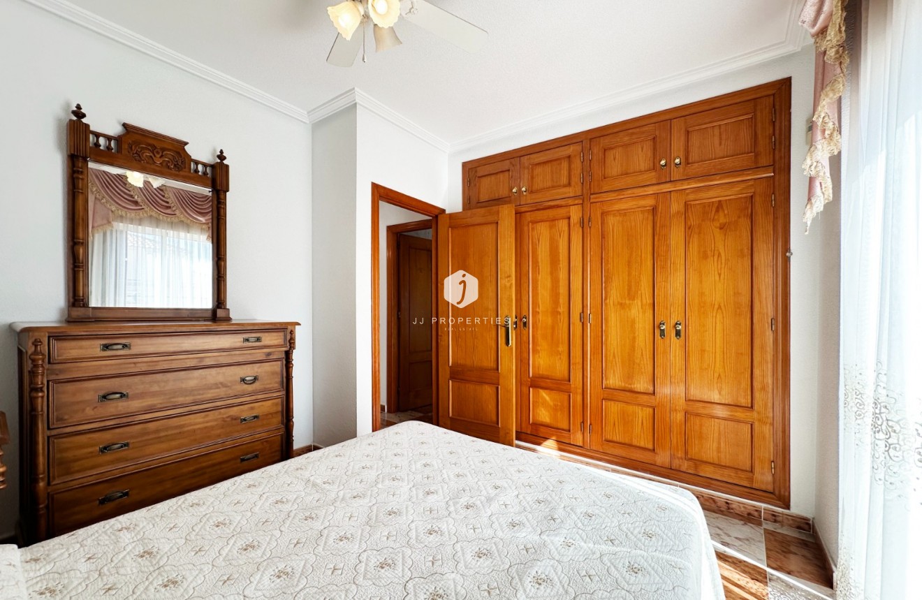 Aus zweiter Hand - Chalet -
Orihuela Costa - Costa Blanca