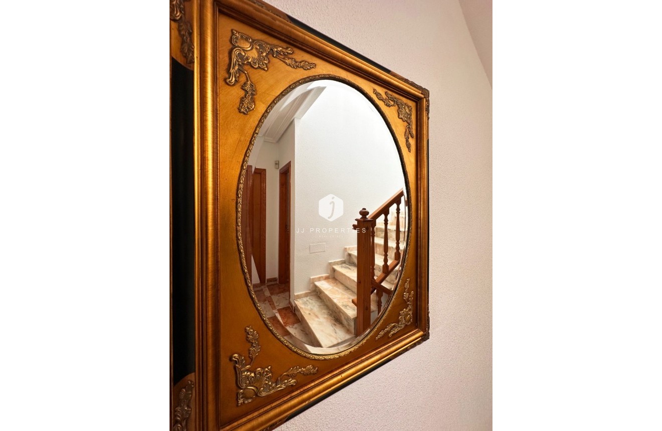 Aus zweiter Hand - Chalet -
Orihuela Costa - Costa Blanca