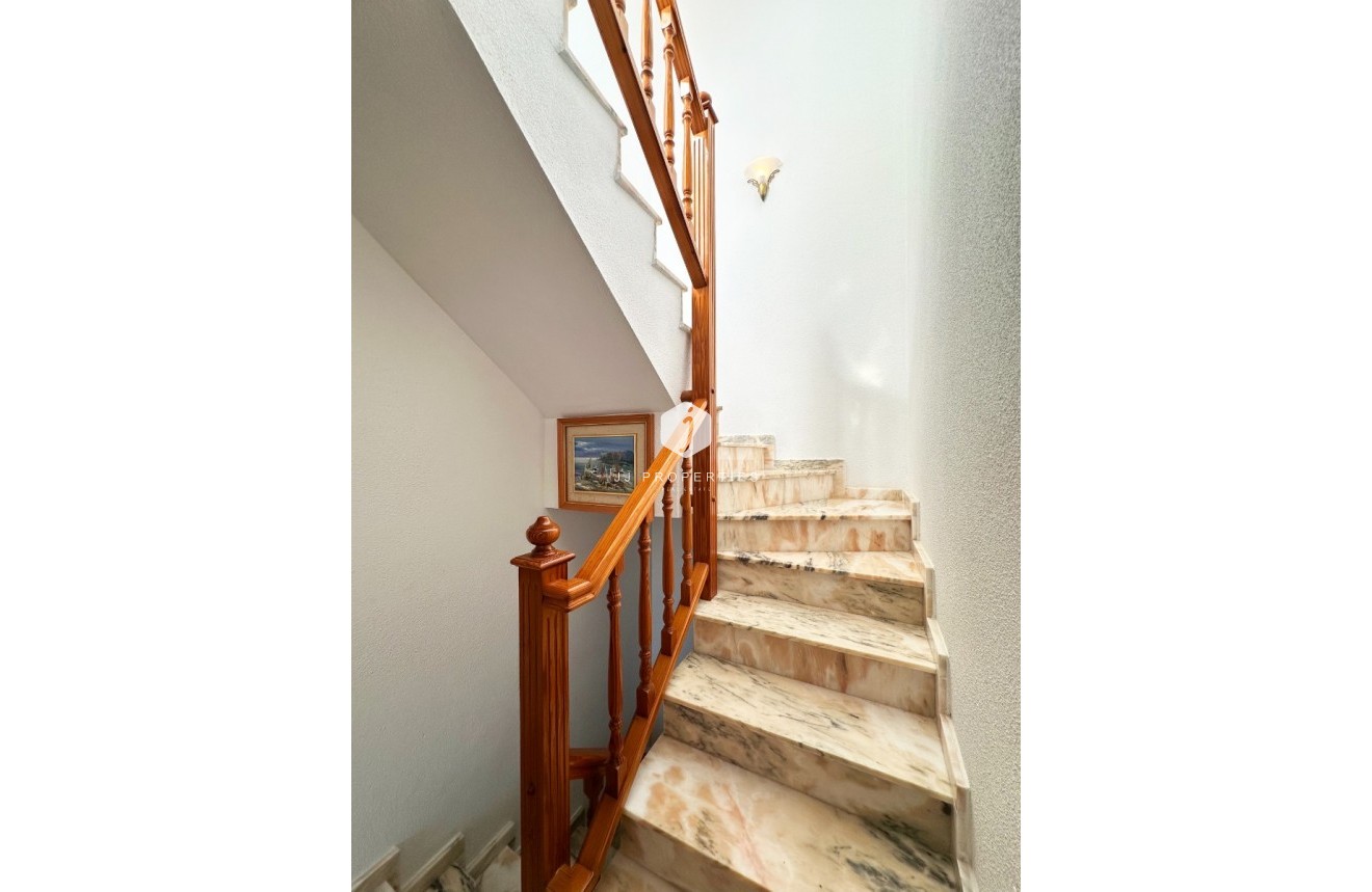 Aus zweiter Hand - Chalet -
Orihuela Costa - Costa Blanca