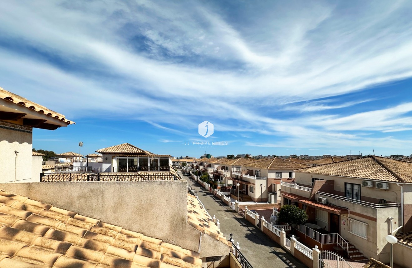 Aus zweiter Hand - Chalet -
Orihuela Costa - Costa Blanca