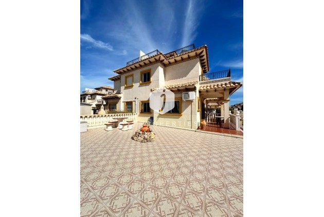 Aus zweiter Hand - Chalet -
Orihuela Costa - Costa Blanca