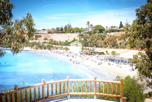 Aus zweiter Hand - Chalet -
Orihuela Costa - Costa Blanca