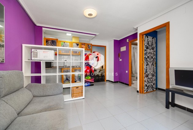 Z drugiej ręki - Mieszkanie w bloku -
Torrevieja - Costa Blanca