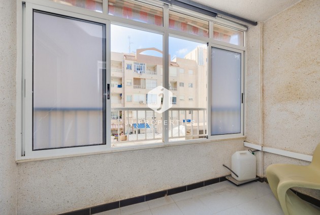 Z drugiej ręki - Mieszkanie w bloku -
Torrevieja - Costa Blanca