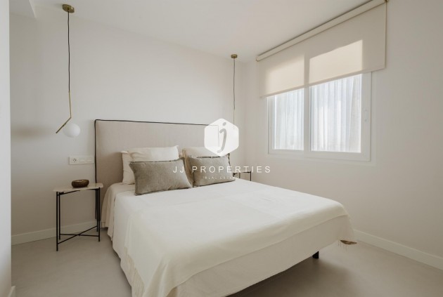 Z drugiej ręki - Mieszkanie w bloku -
Torrevieja - Costa Blanca