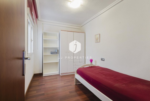 Z drugiej ręki - Mieszkanie w bloku -
Torrevieja - Costa Blanca