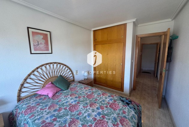 Z drugiej ręki - Mieszkanie w bloku -
Torrevieja - Costa Blanca