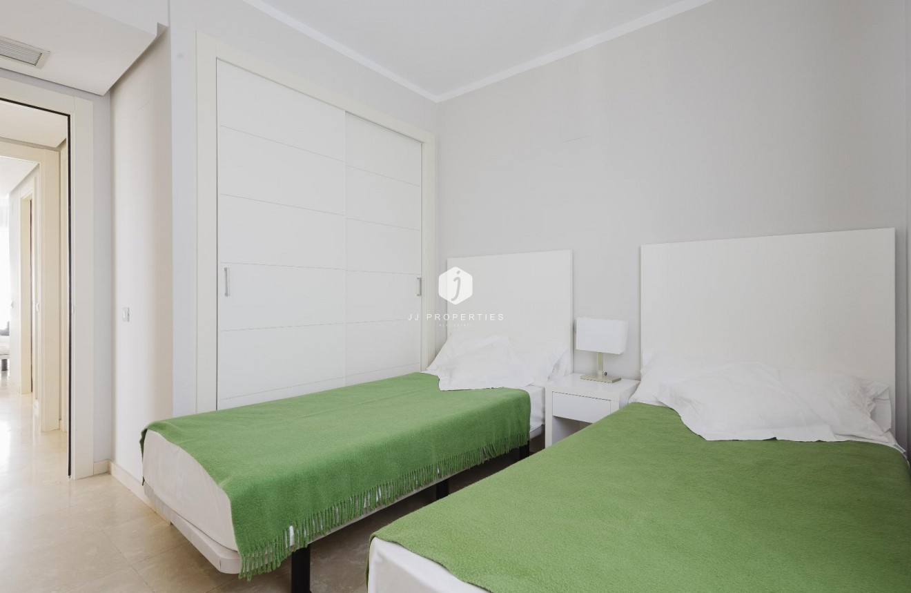 Aus zweiter Hand - Penthouse -
Orihuela Costa - Costa Blanca