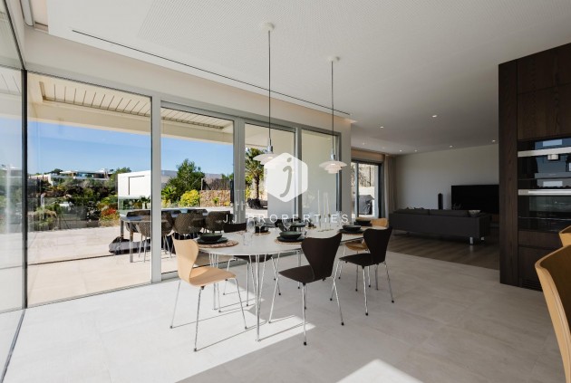 Aus zweiter Hand - Villa -
Orihuela Costa - Costa Blanca