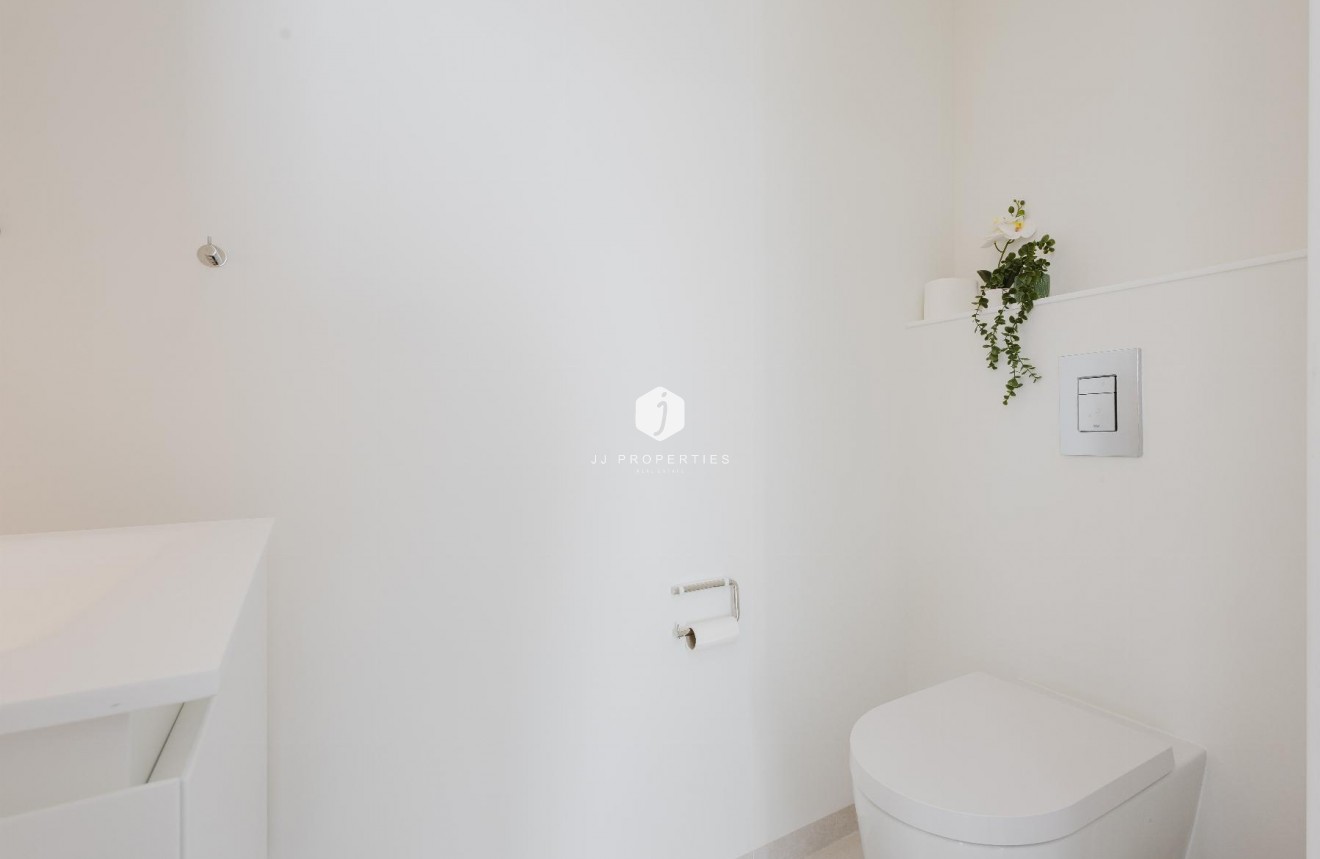 Aus zweiter Hand - Villa -
Orihuela Costa - Costa Blanca