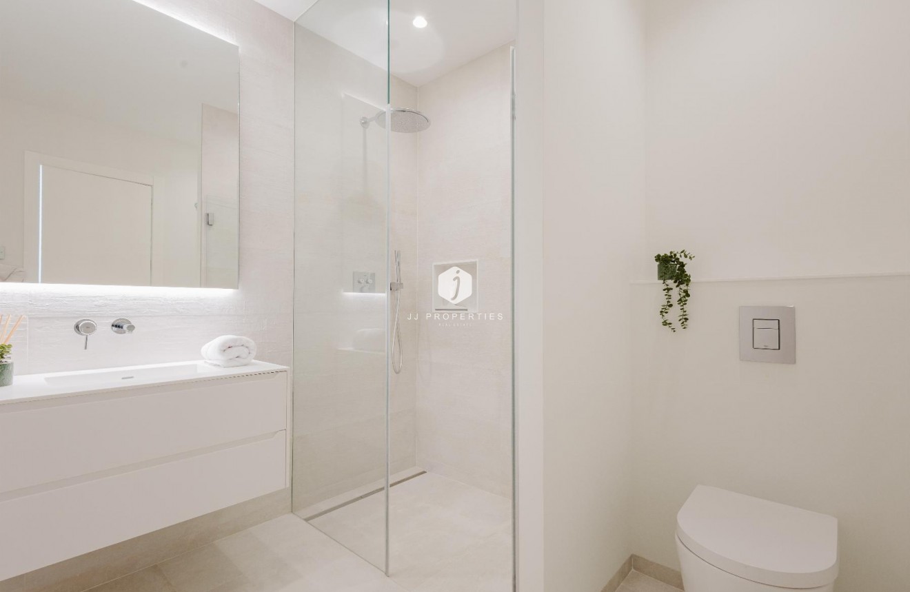 Aus zweiter Hand - Villa -
Orihuela Costa - Costa Blanca